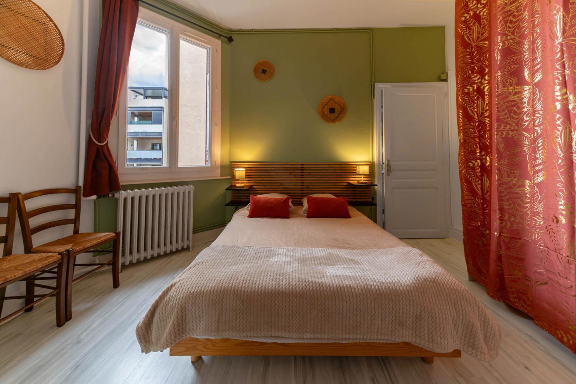 Le Louis B - Appartement Calme Et Lumineux Proche Thermes Vichy Exteriör bild
