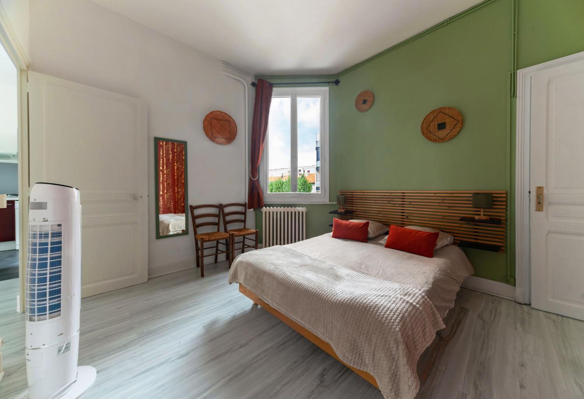 Le Louis B - Appartement Calme Et Lumineux Proche Thermes Vichy Exteriör bild